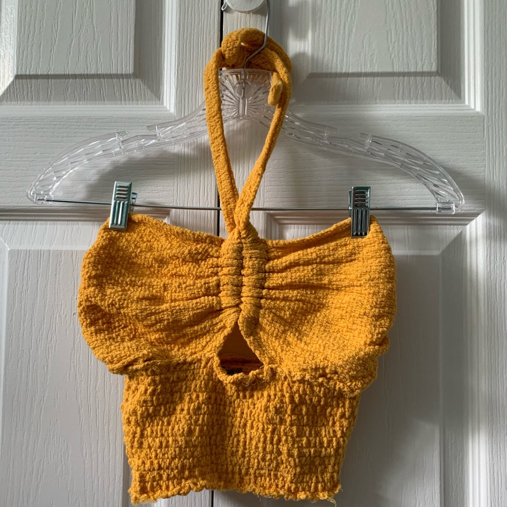 Crop top - Picture 2 of 4
